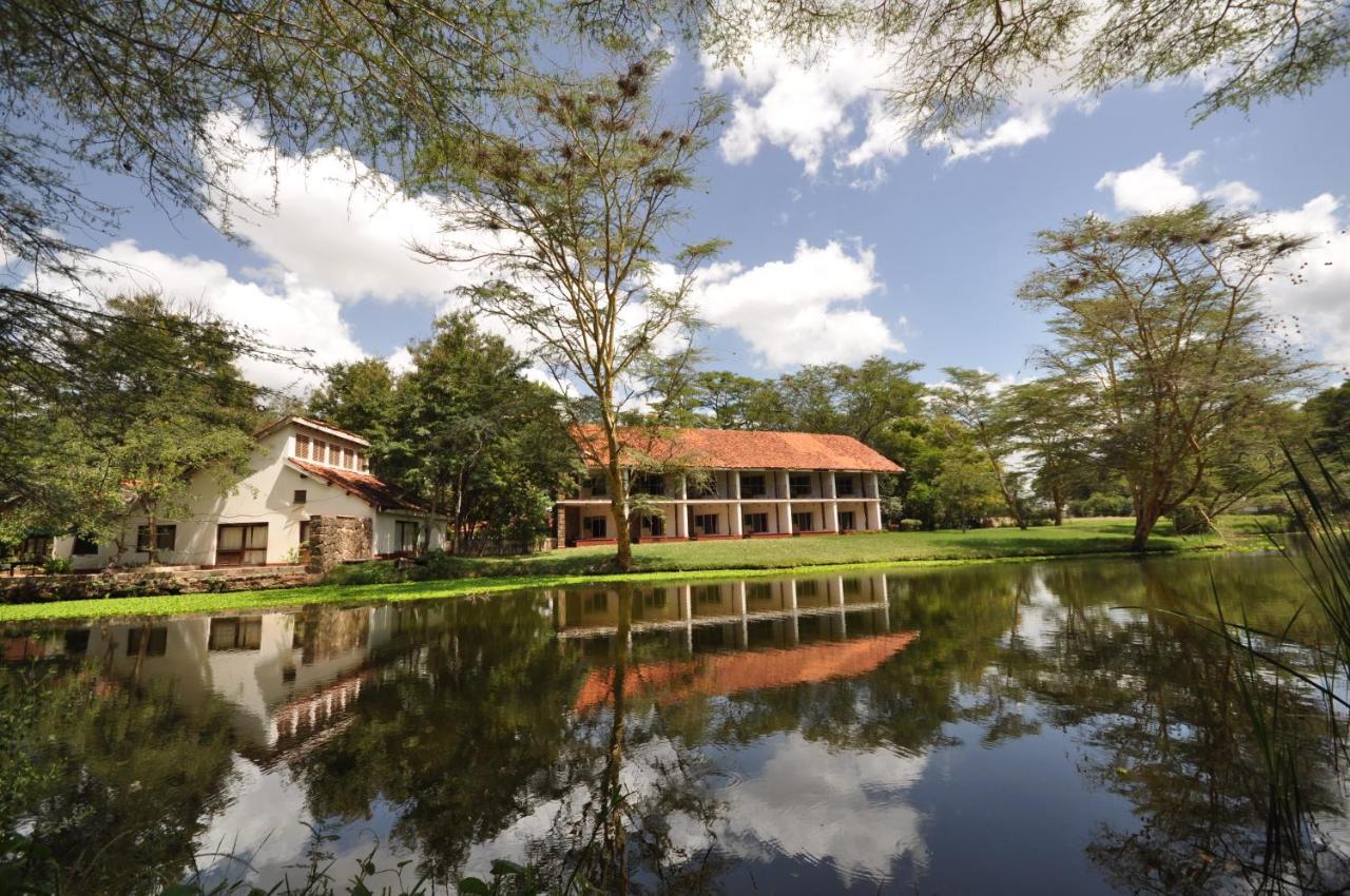 Hunters Lodge Twaandu Luaran gambar
