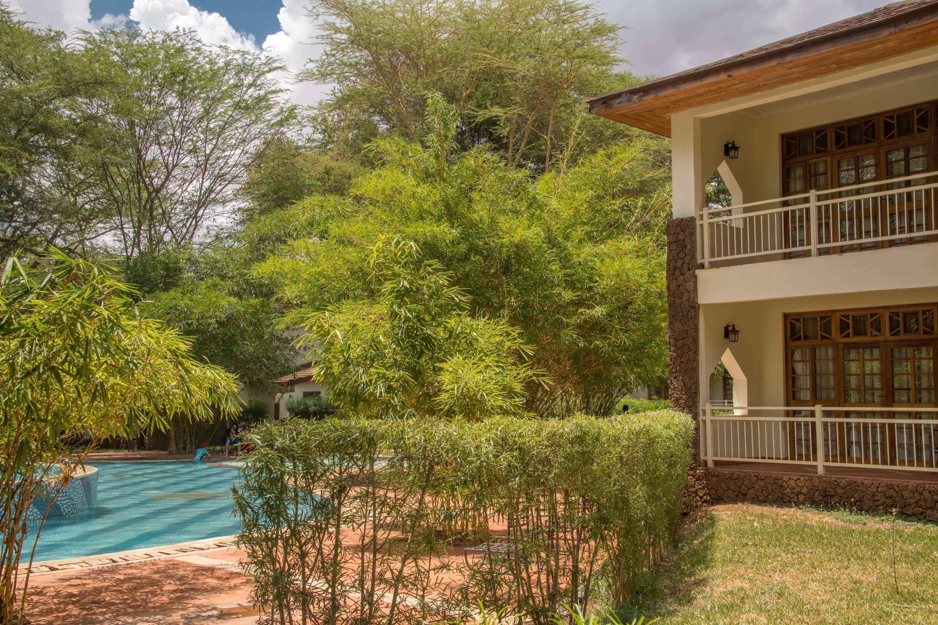 Hunters Lodge Twaandu Luaran gambar