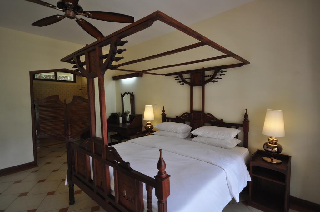 Hunters Lodge Twaandu Bilik gambar